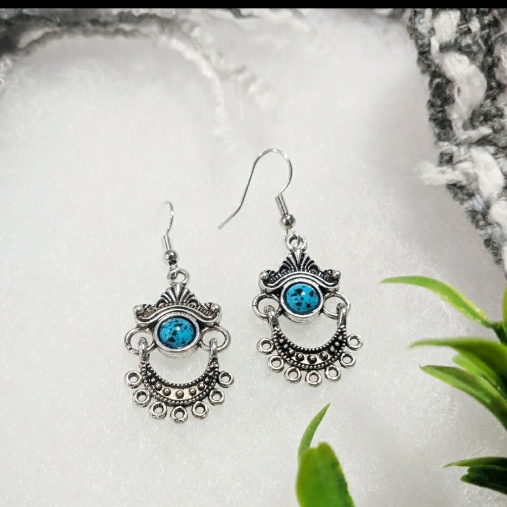 ONLY TODAY $8 EARRINGS | Blue Natural stone dangle - Picture 3 of 4